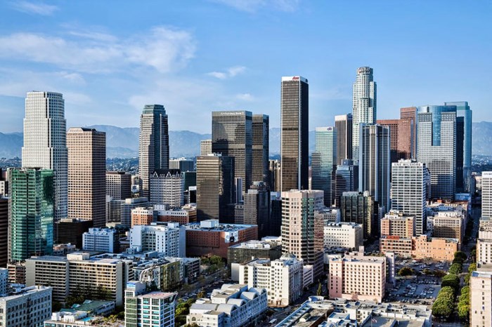 Chuyển phát nhanh tới Los Angeles (Mỹ) nhanh chóng, tiết kiệm