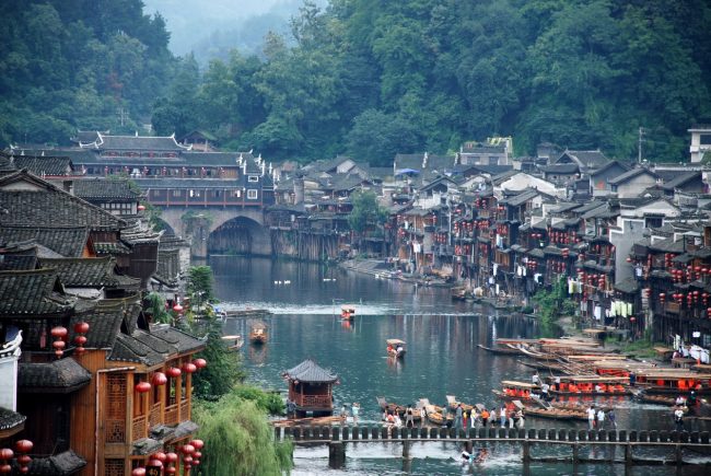 Chuyển phát nhanh từ Việt Nam đi Trung Quốc an toàn, nhanh chóng Chuyển phát nhanh từ Việt Nam đi Trung Quốc an toàn, nhanh chóng