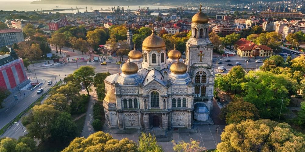 van-chuyen-hang-hoa-tu-san-bay-noi-nai-di-bulgaria