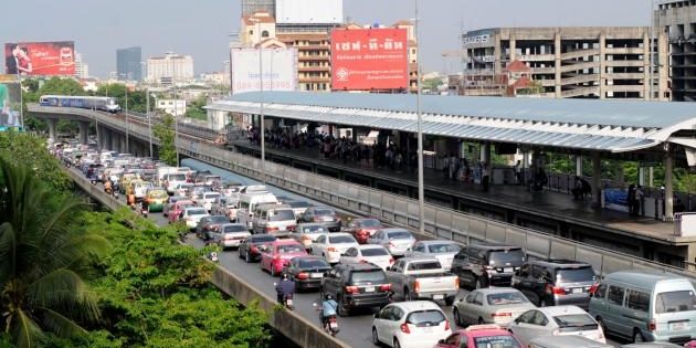 Dịch vụ chuyển phát nhanh đi Chao Phraya Surasak – Thái Lan uy tín Dịch vụ chuyển phát nhanh đi Chao Phraya Surasak - Thái Lan uy tín