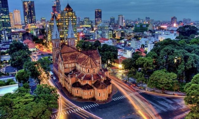 bang-gia-chuyen-phat-nhanh-tu-sai-gon-ra-ha-noi