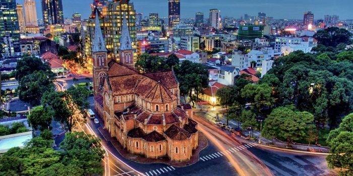 bang-gia-chuyen-phat-nhanh-tu-sai-gon-ra-ha-noi