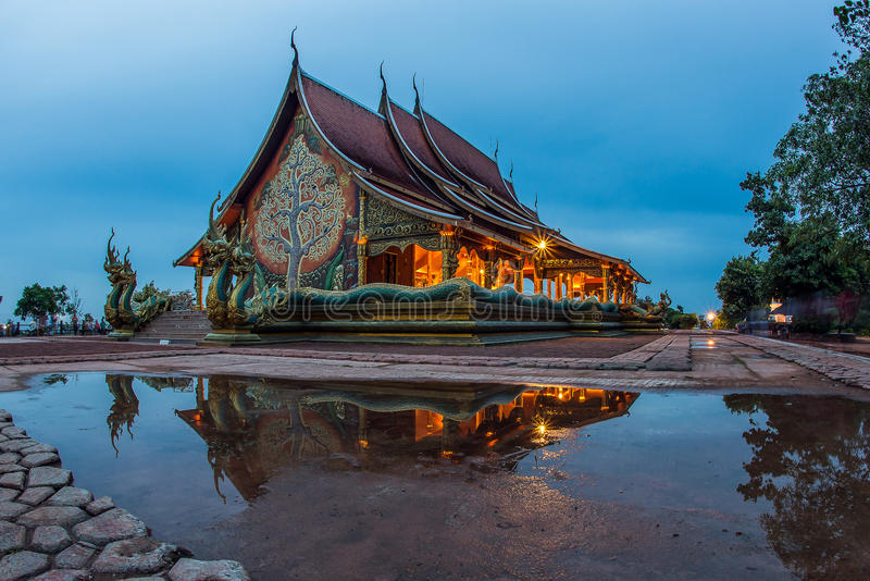 Chuyển phát nhanh chứng từ, tài liệu đi Ubon Ratchathani - Thái Lan giá rẻ, chất lượng cao