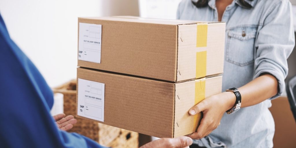 vận chuyển hàng hóa đi Leningrad