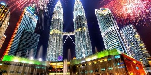 Chuyển phát nhanh mỹ phẩm từ Việt Nam sang Malaysia