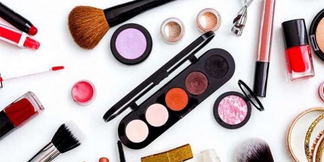 chuyển phát nhanh mỹ phẩm từ Hà Nội sang Úc