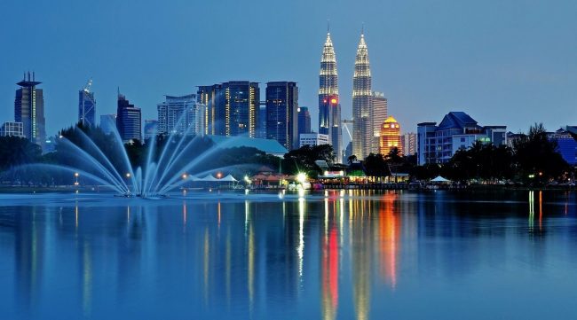 co-nen-du-hoc-malaysia-1