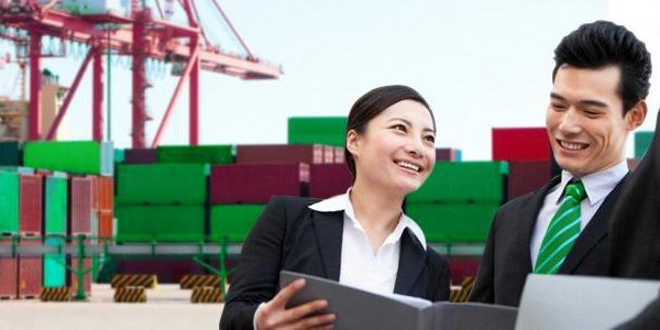 khac-biet-khai-bao-hai-quan-va-khai-bao-dien-tu