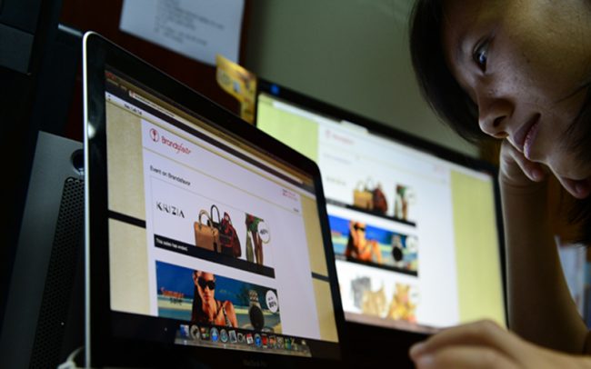 4469671-1345424880 nhận biết gian hàng ma