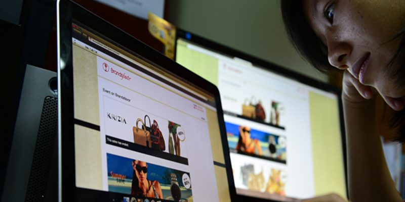 nhận biết gian hàng ma