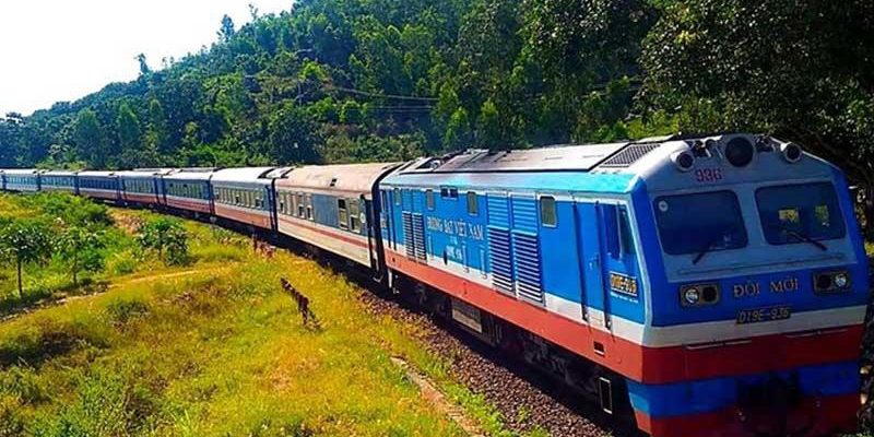 van-tai-hang-hoa-bang-duong-sat van tai hang duong sat