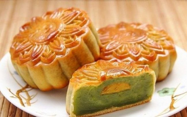 cach-lamDịch vụ vận chuyển bánh Trung Thu đi Nhật-banh-trung-thu-nhan-dau-xanh-trung-muoi-don-gian-202108111529333672 Dịch vụ vận chuyển bánh Trung Thu đi Nhật