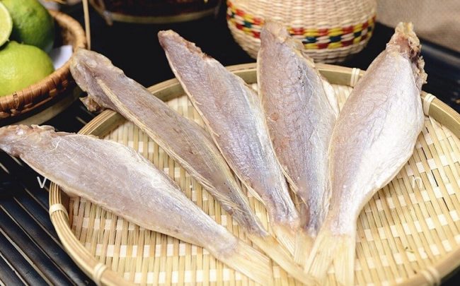 Dịch vụ vận chuyển cá khô bằng đường hàng không đến Moskva, Nga