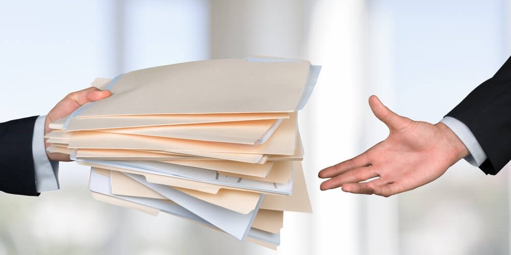 Courier-delivery (1)