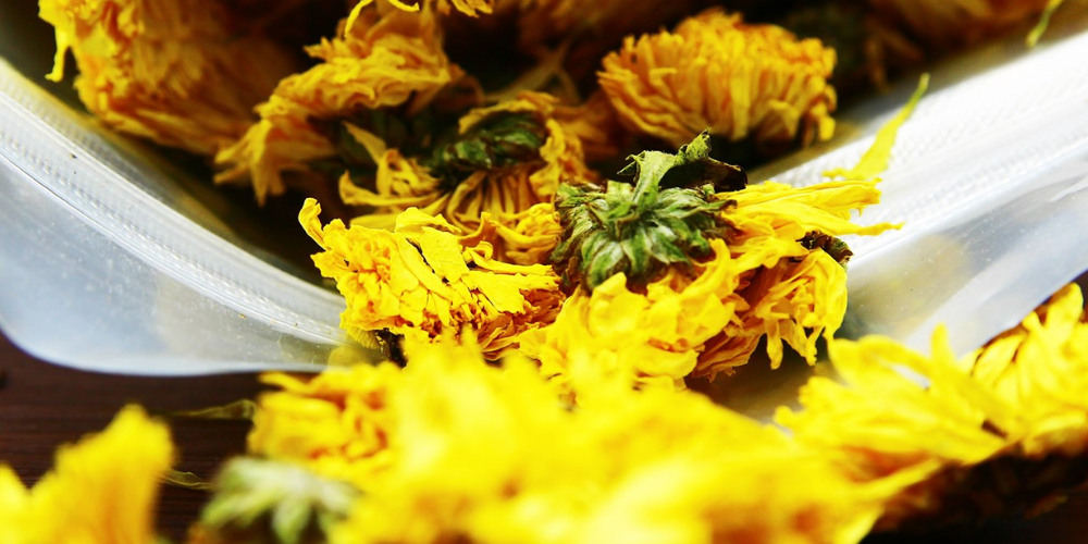 trà (1) Gửi trà hoa cúc từ Sài Gòn đi Hà Nội giá tốt