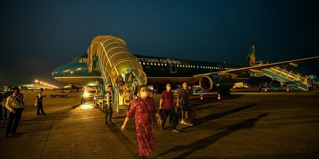 15-mot-chuyen-bay-dem-cua-viet-8217-4775-1718253474 vận tải hàng không