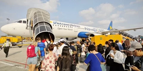 Cục Hàng không yêu cầu tăng cường kiểm soát giá vé máy bay Cục Hàng không yêu cầu tăng cường kiểm soát giá vé máy bay