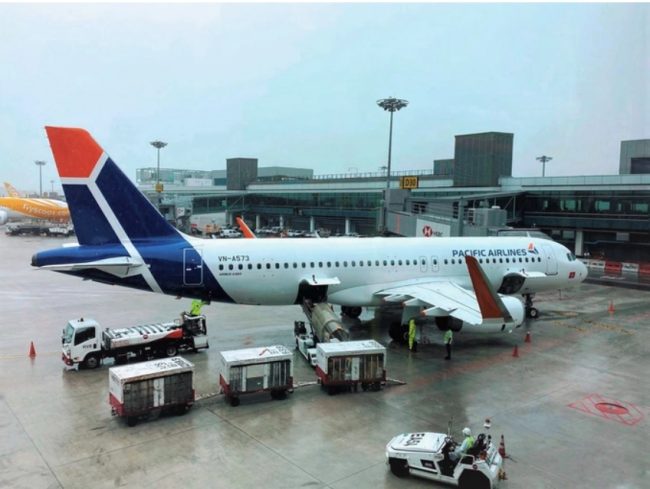 nhu cầu vận chuyển hàng hóa, đặc biệt là các mặt hàng xuất khẩu từ Việt Nam sang Philippines, ngày càng tăng. Các hãng hàng không Việt Nam và Philippines đang mở rộng mạng lưới đường bay và tăng tần suất bay giữa hai nước.   Hơn thế nữa, giá cước vận tải hàng không giữa Việt Nam và Philippines tương đối nhu cầu vận chuyển hàng hóa, đặc biệt là các mặt hàng xuất khẩu từ Việt Nam sang Philippines, ngày càng tăng. Các hãng hàng không Việt Nam và Philippines đang mở rộng mạng lưới đường bay và tăng tần suất bay giữa hai nước. Hơn thế nữa, giá cước vận tải hàng không giữa Việt Nam và Philippines tương đối