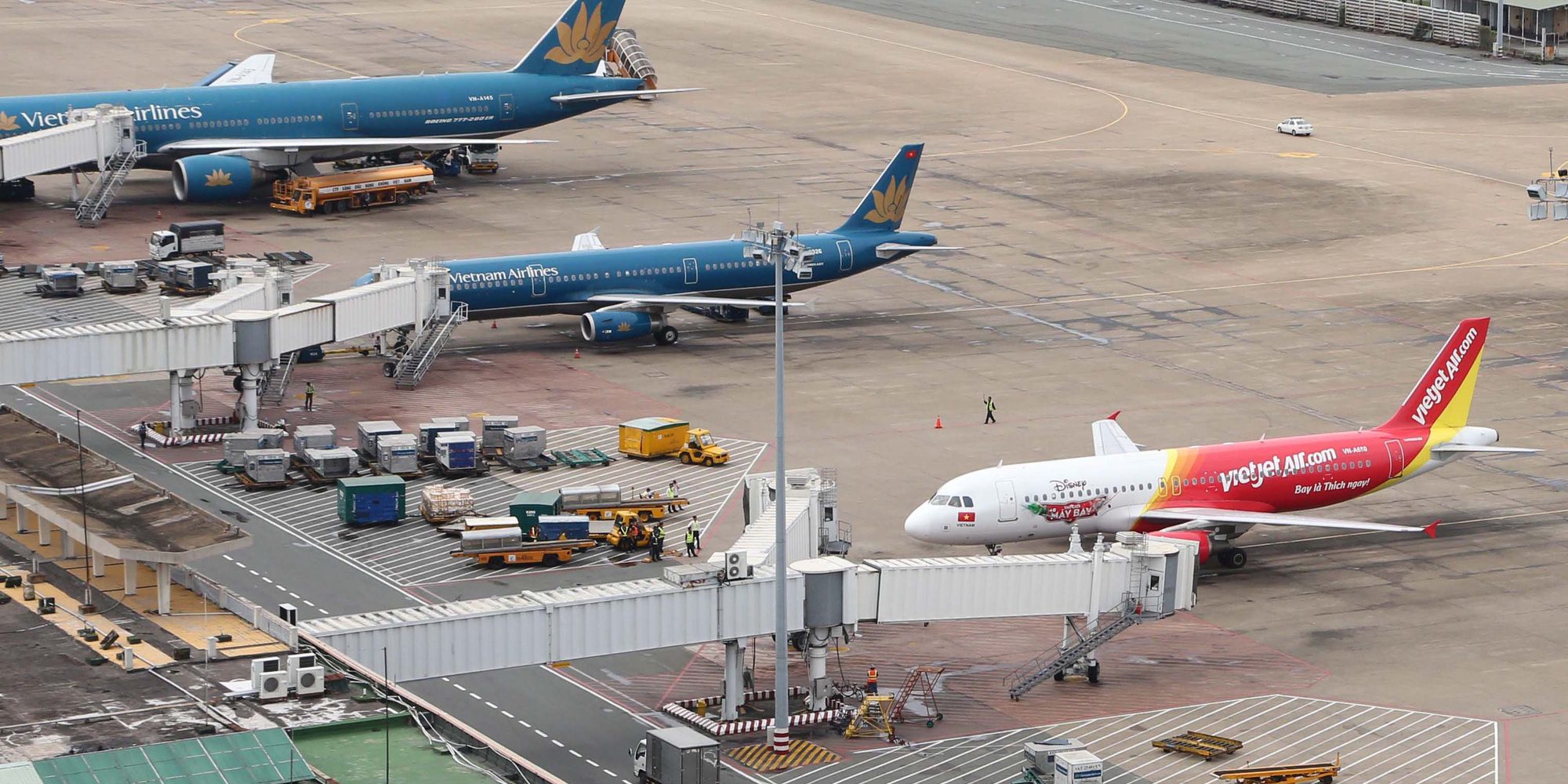 Hàng không đua bổ sung máy bay trước cao điểm Tết