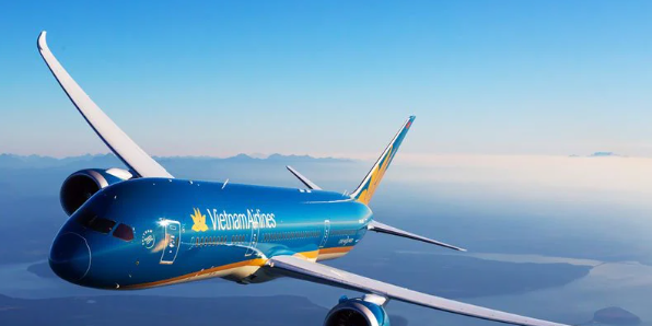 Vietnam Airlines dứt mạch thua lỗ 4 năm liên tiếp Vietnam Airlines dứt mạch thua lỗ 4 năm liên tiếp