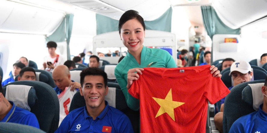 Hàng không tặng các cầu thủ đội tuyển bóng đá nam Việt Nam vé máy bay hạng Thương gia