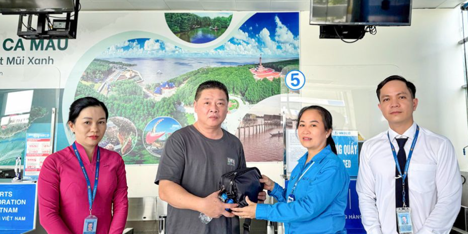 Cảng Hàng không Cà Mau - “4 xin - 4 luôn” nâng chất dịch vụ