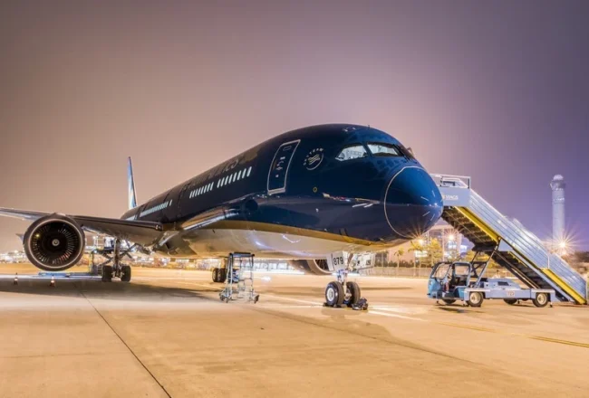 Vietnam Airlines Tăng Cường Chuyến Bay Đêm Dịp Cao Điểm Tết Nguyên Đán 2025 Vietnam Airlines Tăng Cường Chuyến Bay Đêm Dịp Cao Điểm Tết Nguyên Đán 2025