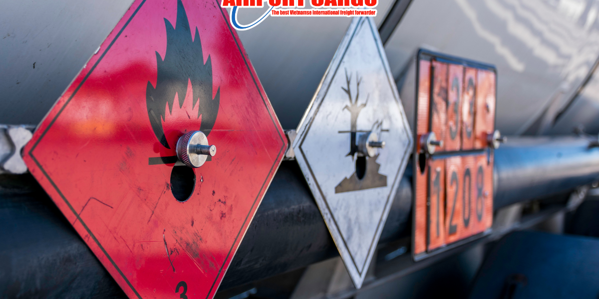 HÀNG HÓA NGUY HIỂM (DANGEROUS GOODS) ĐƯỢC XỬ LÝ NHƯ THẾ NÀO TẠI SÂN BAY?