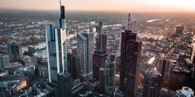 Vận chuyển hàng từ Hà Nội đi Frankfurt